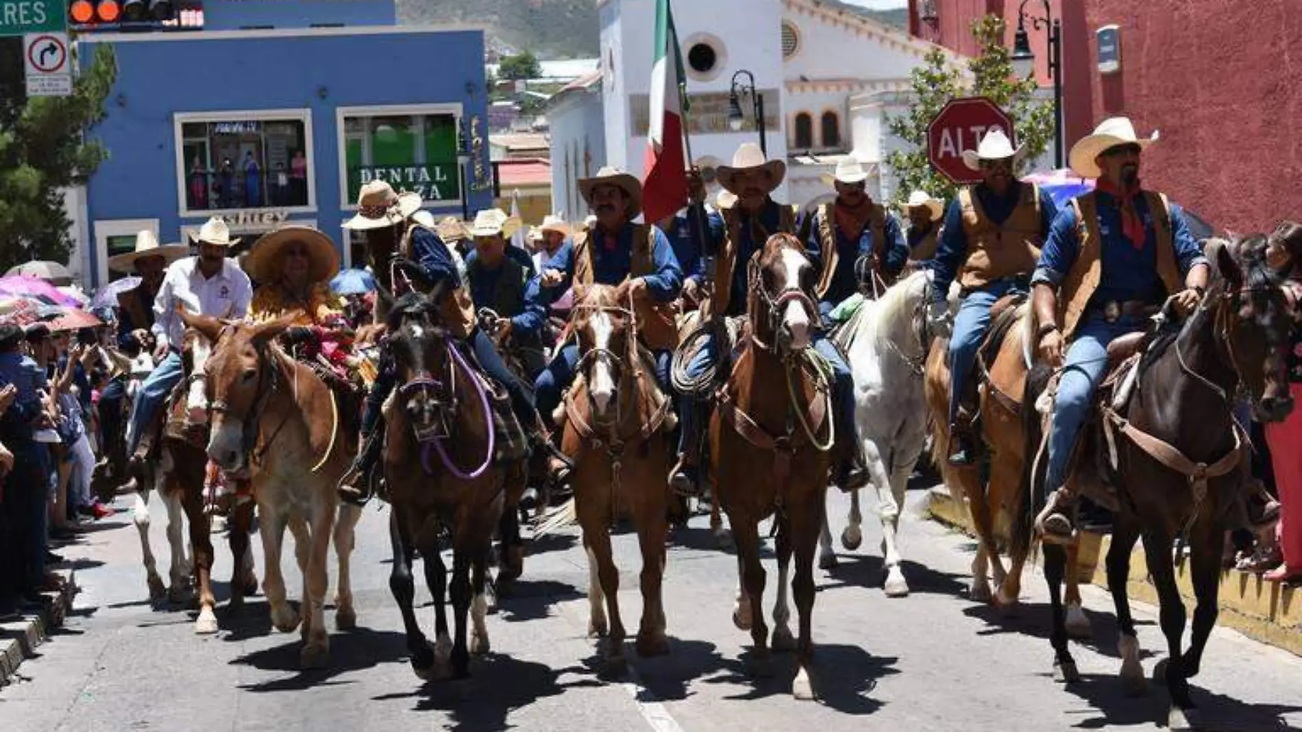 cabalgata archivo el sol de parral